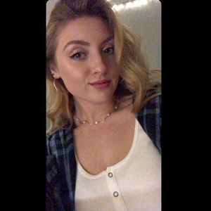 Meet your Posher, Erin